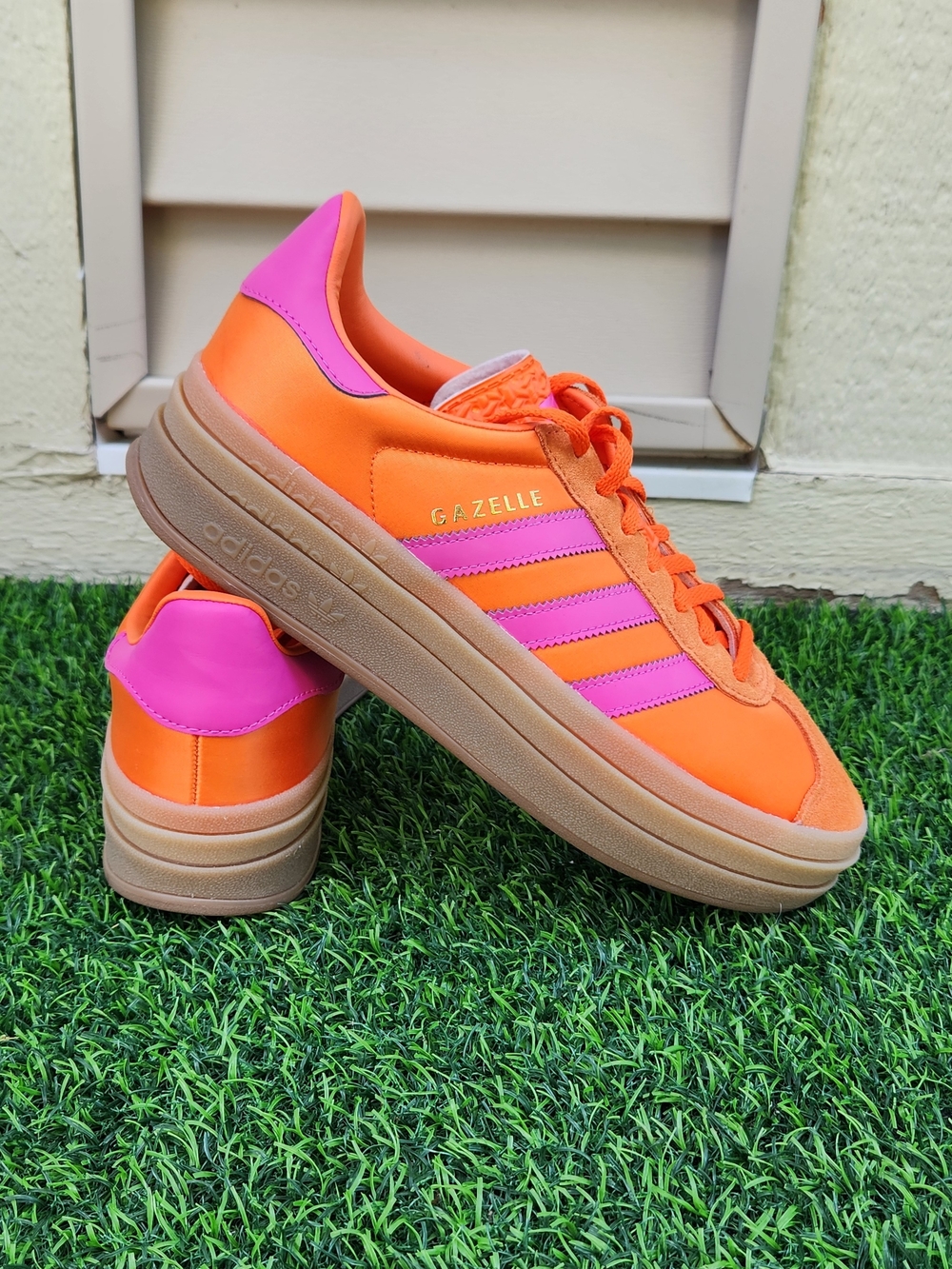 adidas Gazelle Platform Women's Sneakers - Orange & Pink SIZE 8.5